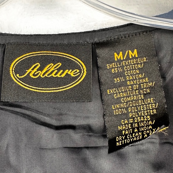 Allure Multi color Embroidered Embellished Jacket women’s size M Party - Picture 11 of 14